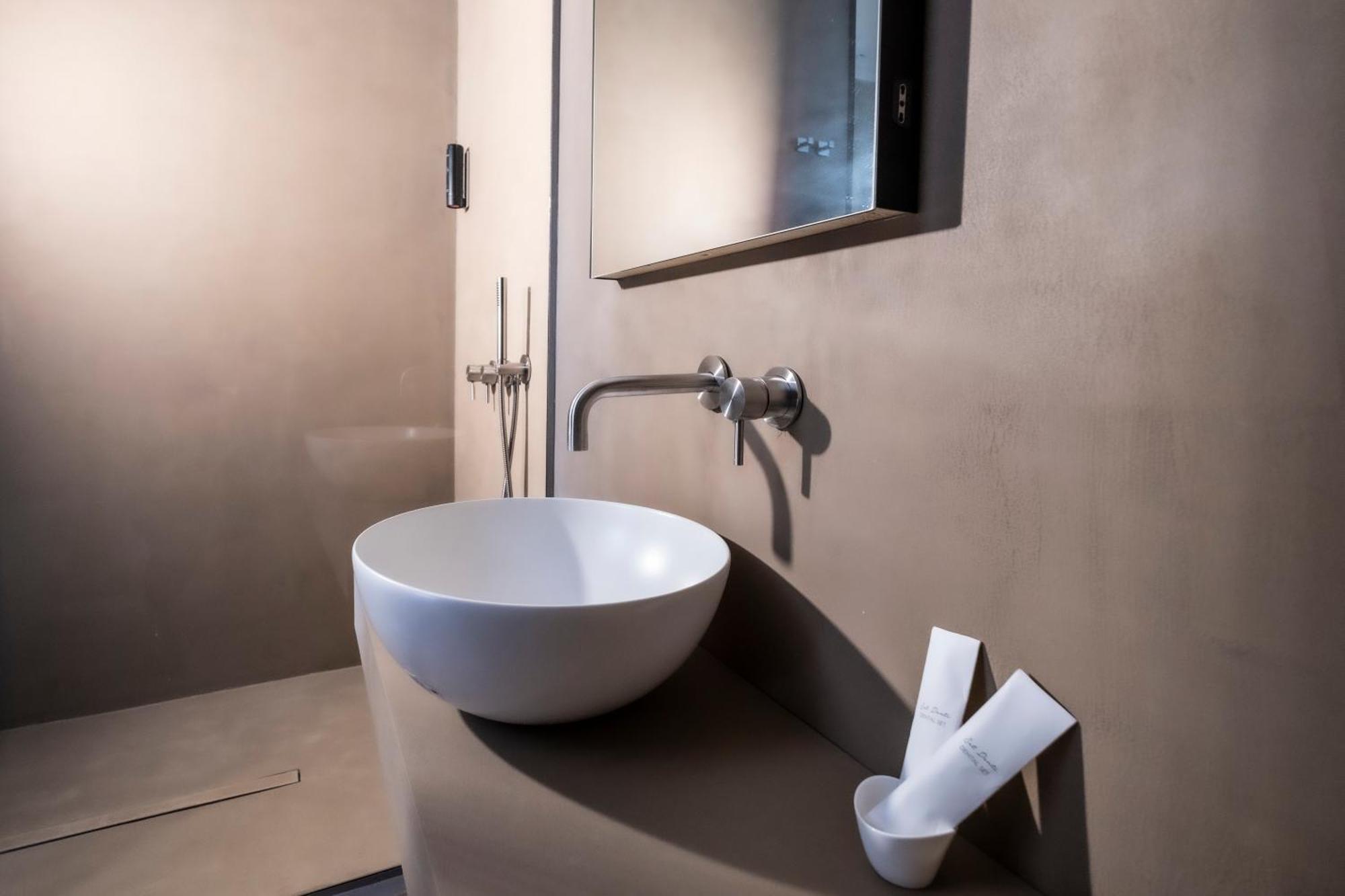 Amorgiu Luxury Suites Palermo Ngoại thất bức ảnh