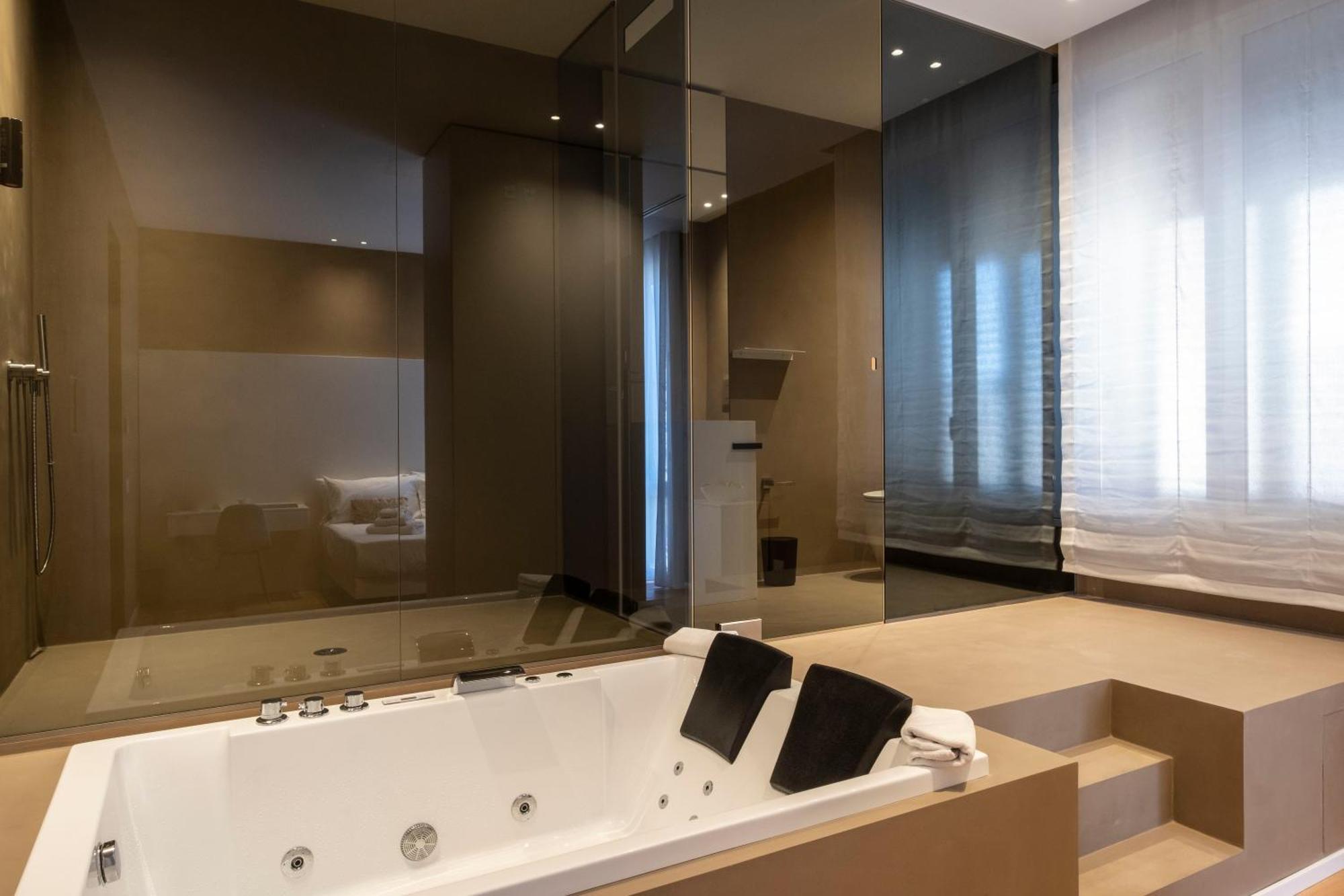 Amorgiu Luxury Suites Palermo Ngoại thất bức ảnh