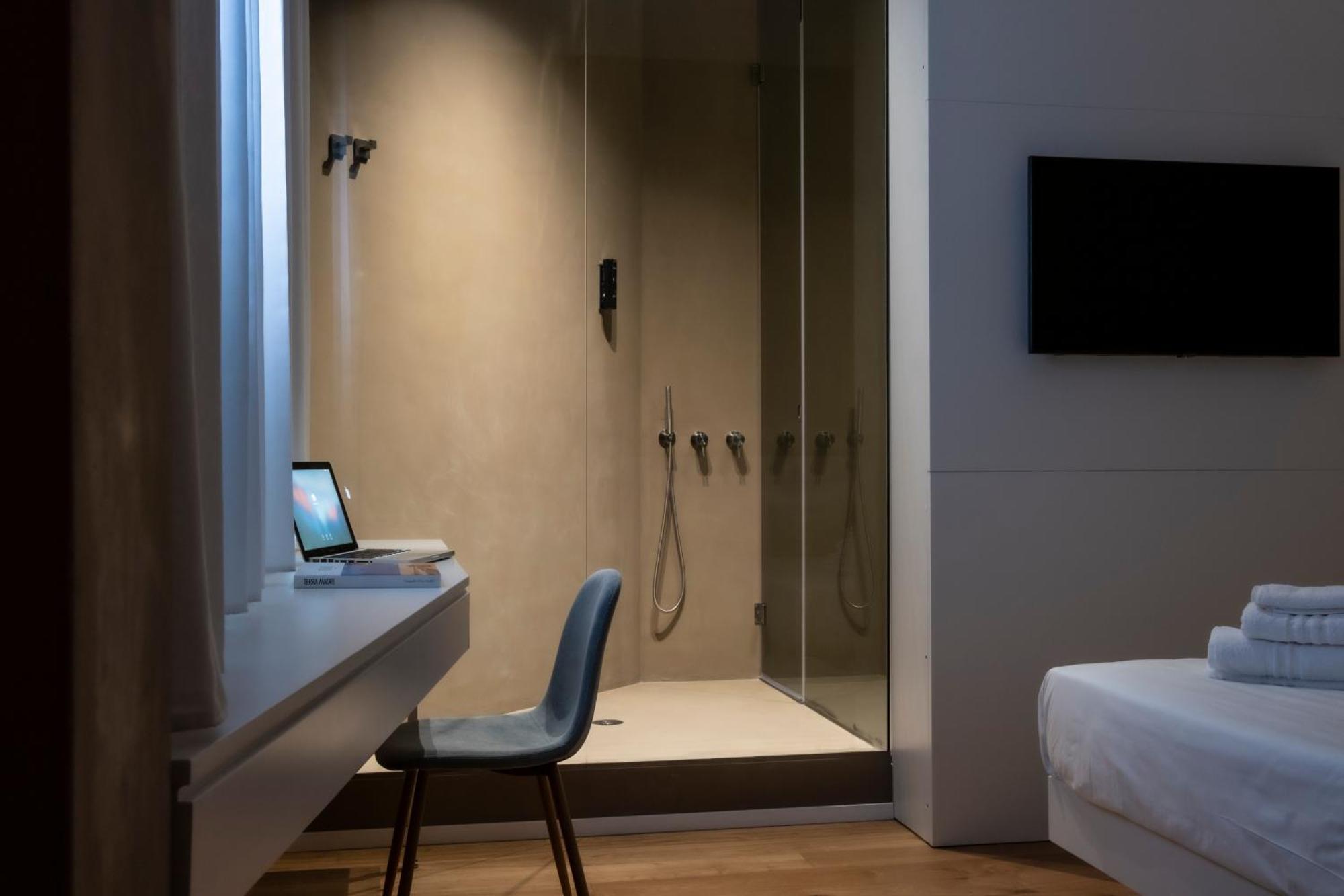 Amorgiu Luxury Suites Palermo Ngoại thất bức ảnh