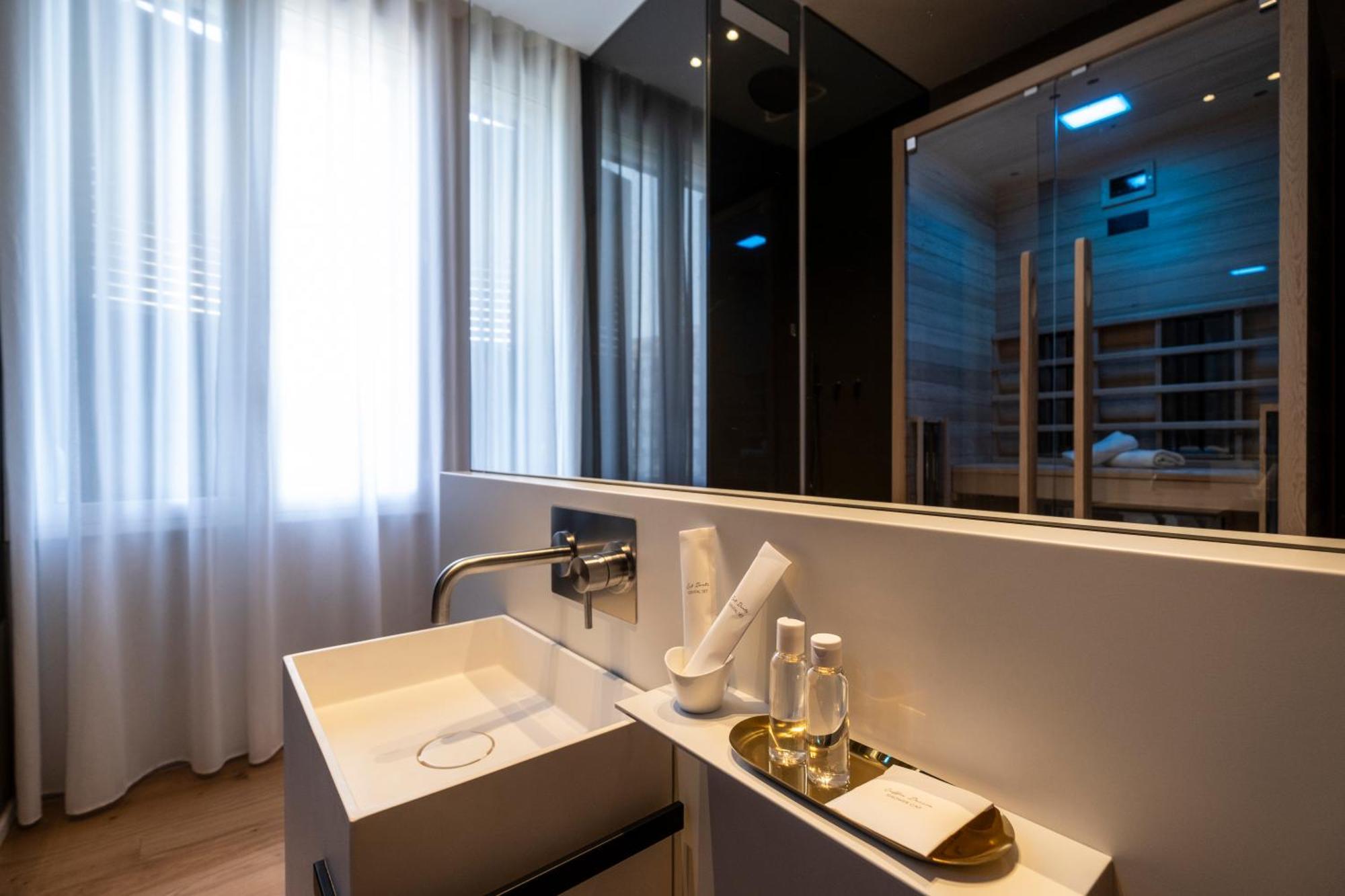 Amorgiu Luxury Suites Palermo Ngoại thất bức ảnh